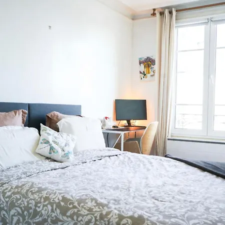 Apartment Cozy Love Nest Near The Eifel Tower Paris